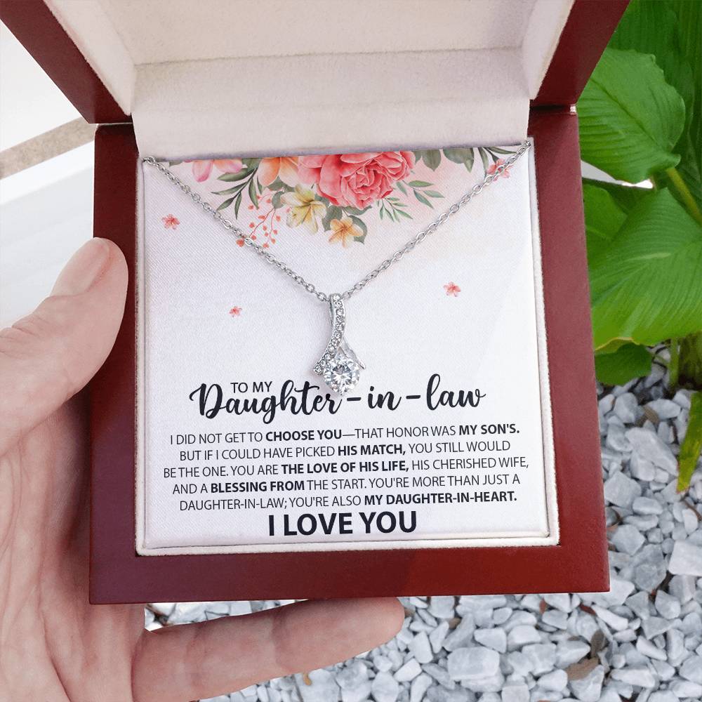 Daughter In Law | Alluring Beauty Necklace